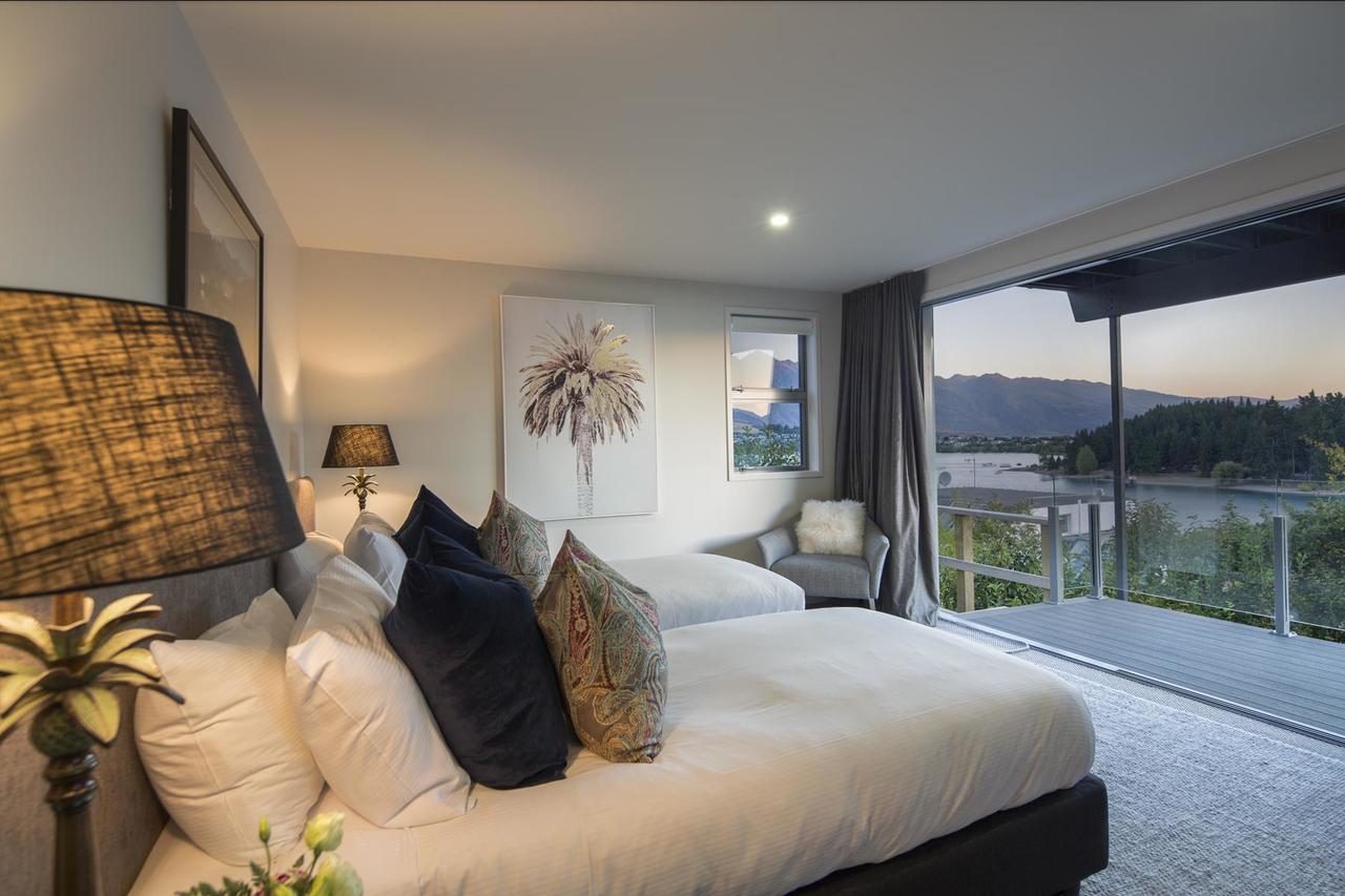 Lakefront Luxury By Amazing Accom Queenstown Exterior foto